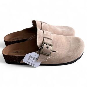 Staheekum Women's Tan Suede Slip On